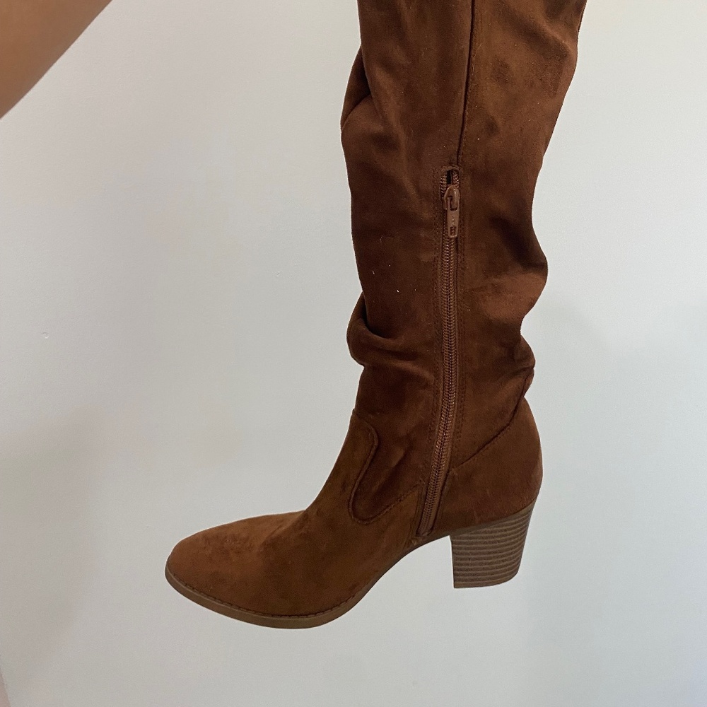 Suede knee boots